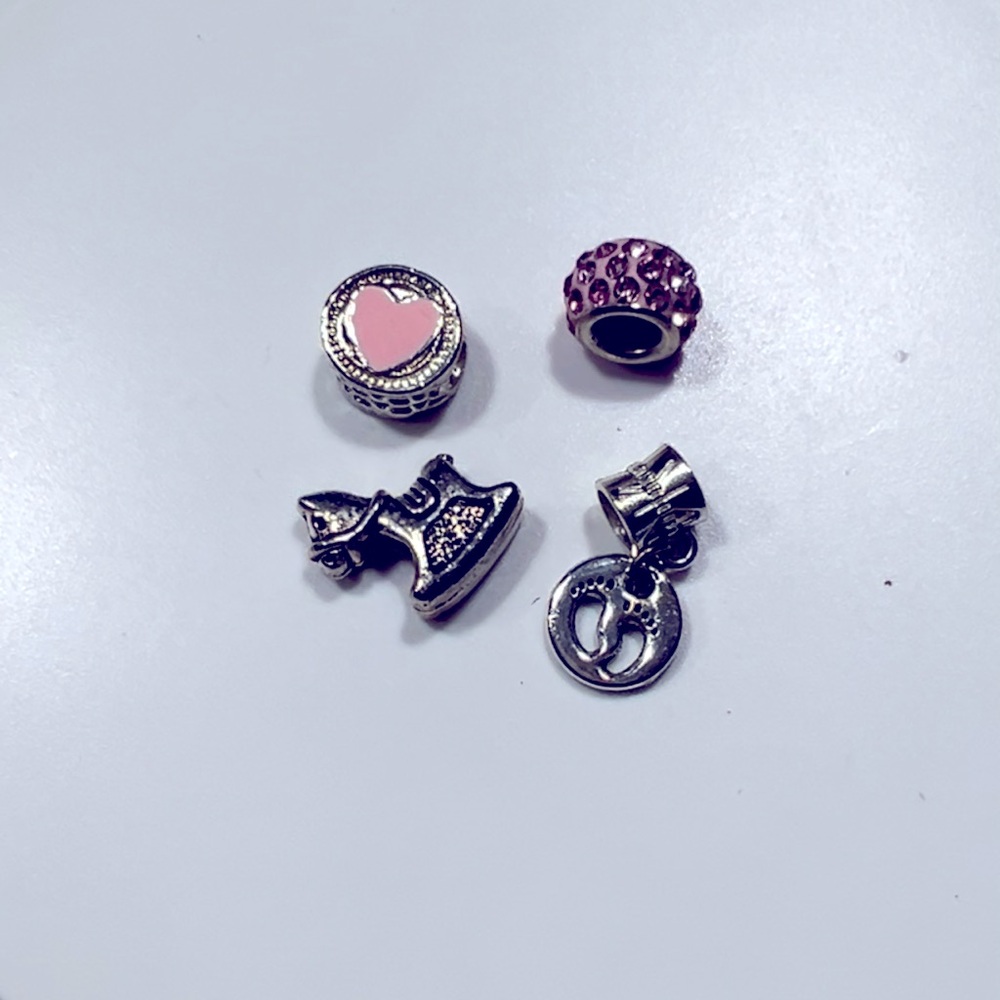 CHARMS FITS PANDORA BRACELET